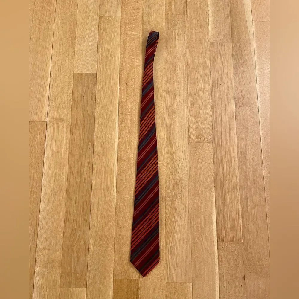Valentino tie